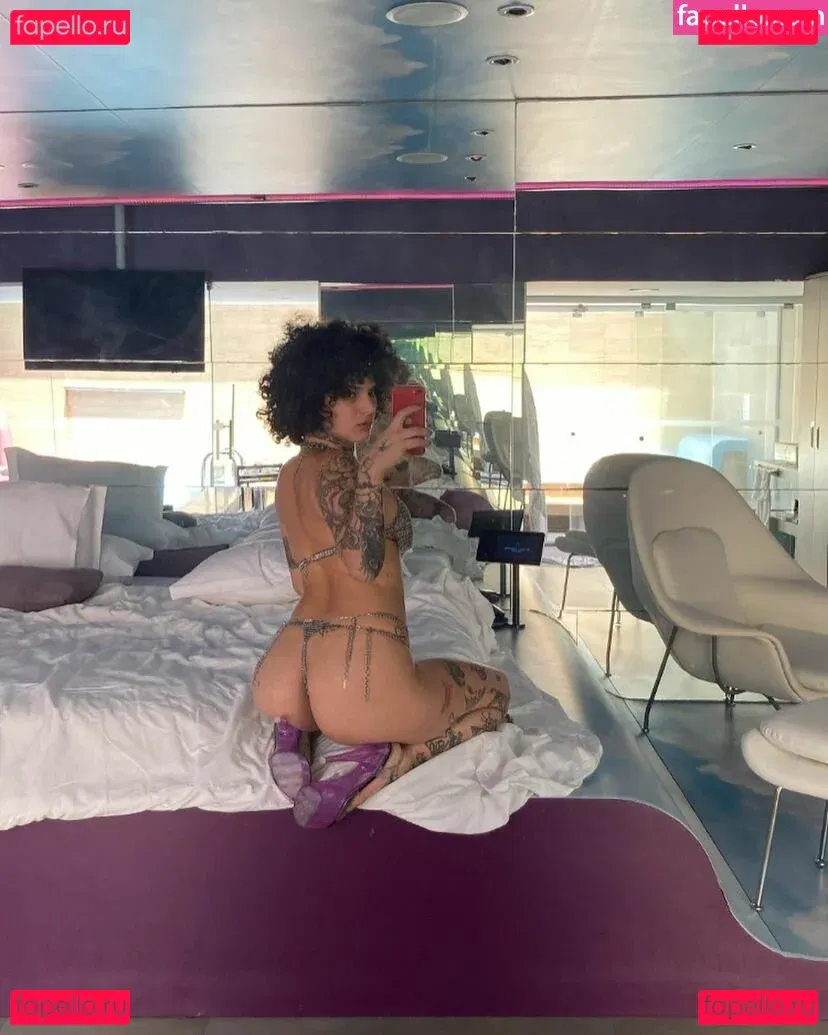 apropriad4mente Onlyfans Photo Gallery 