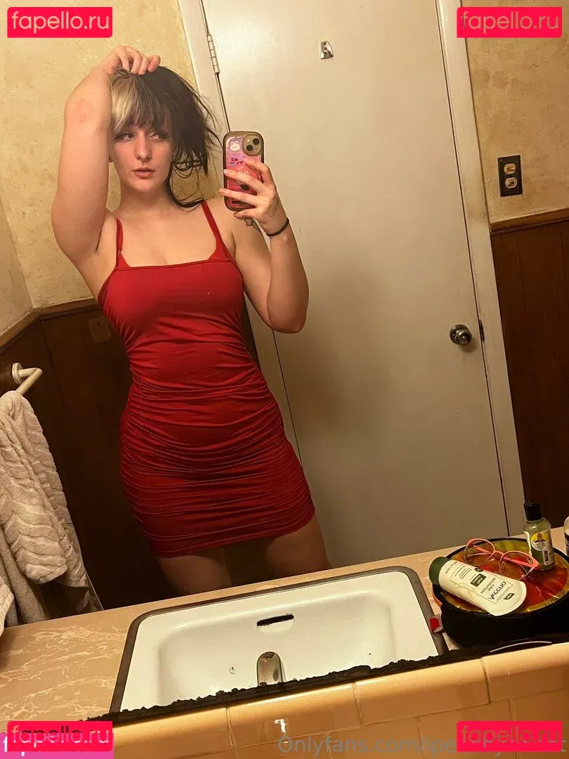 ipeachysweet Onlyfans Photo Gallery 