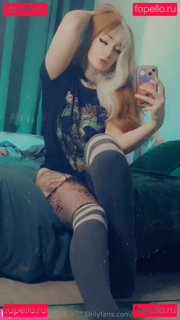 ipeachysweet Onlyfans Photo Gallery 