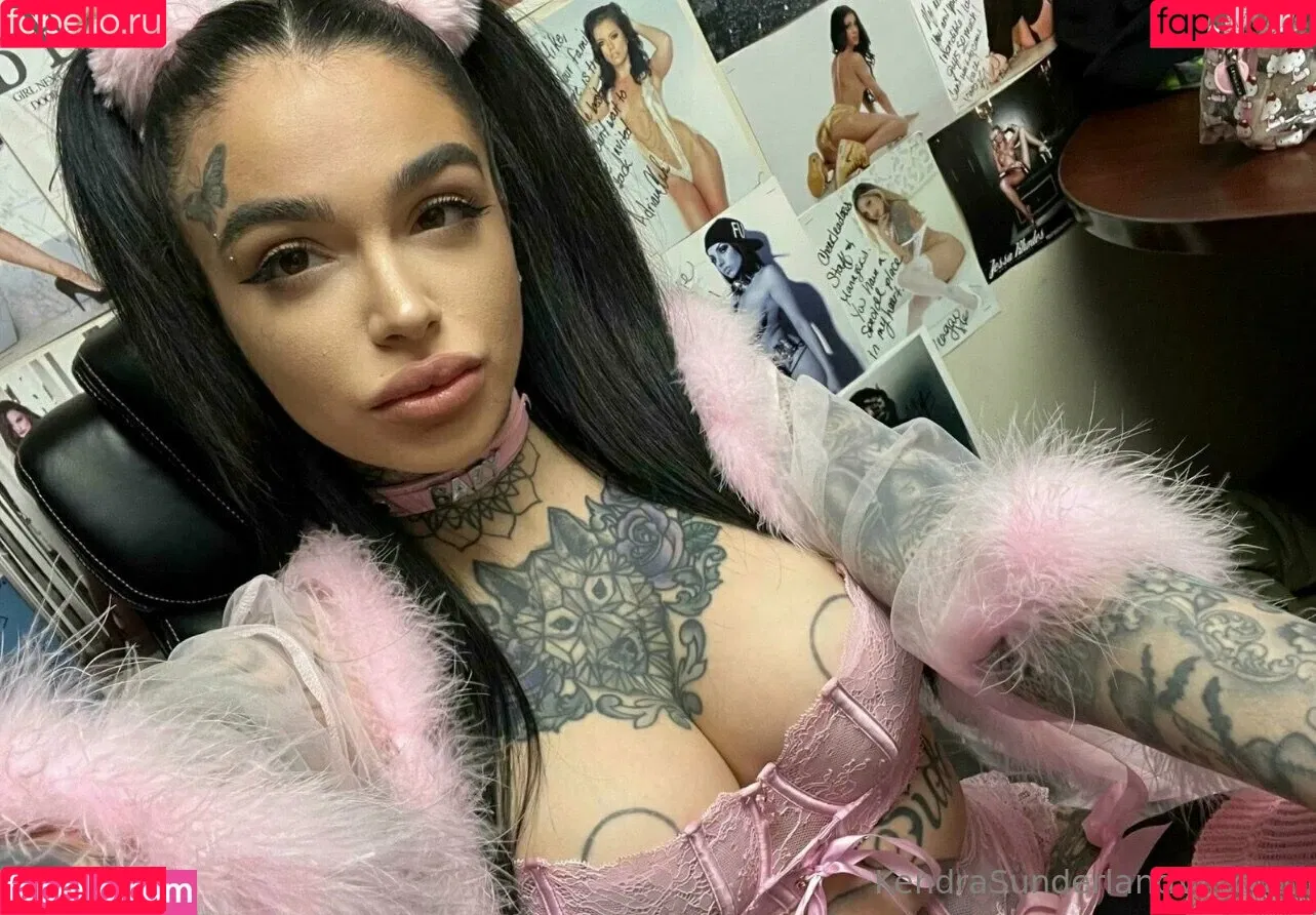 KendraSunderland Onlyfans Photo Gallery 