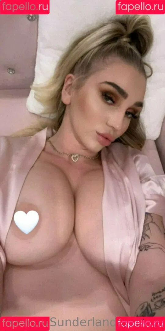 KendraSunderland Onlyfans Photo Gallery 