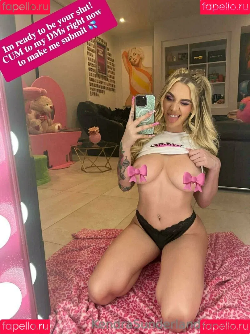 KendraSunderland Onlyfans Photo Gallery 