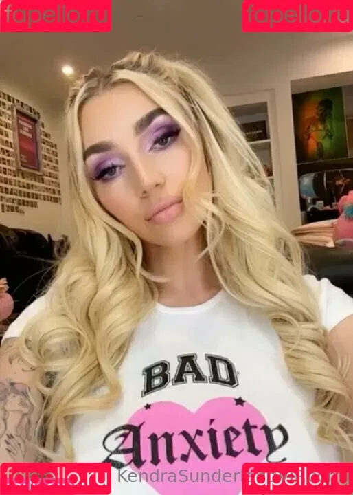 KendraSunderland Onlyfans Photo Gallery 