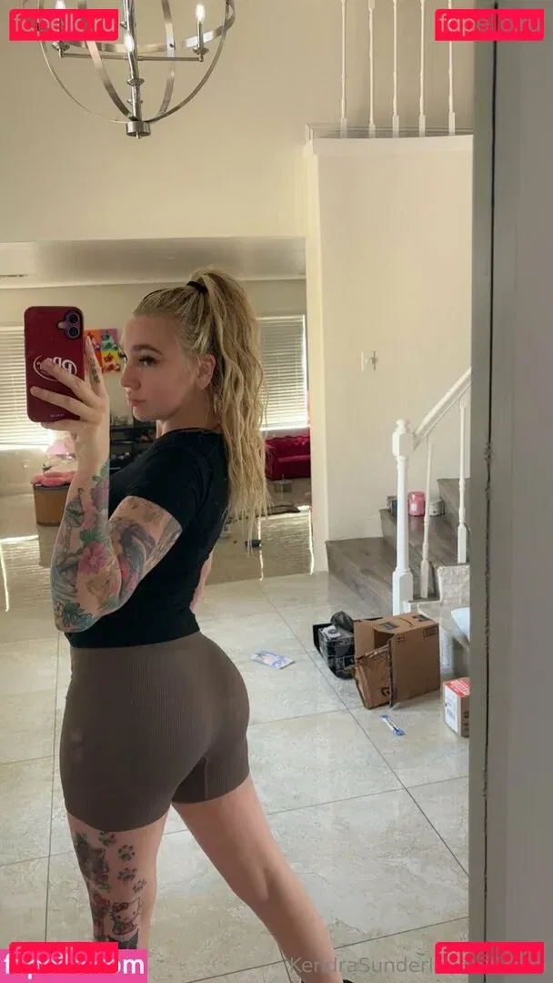 KendraSunderland Onlyfans Photo Gallery 