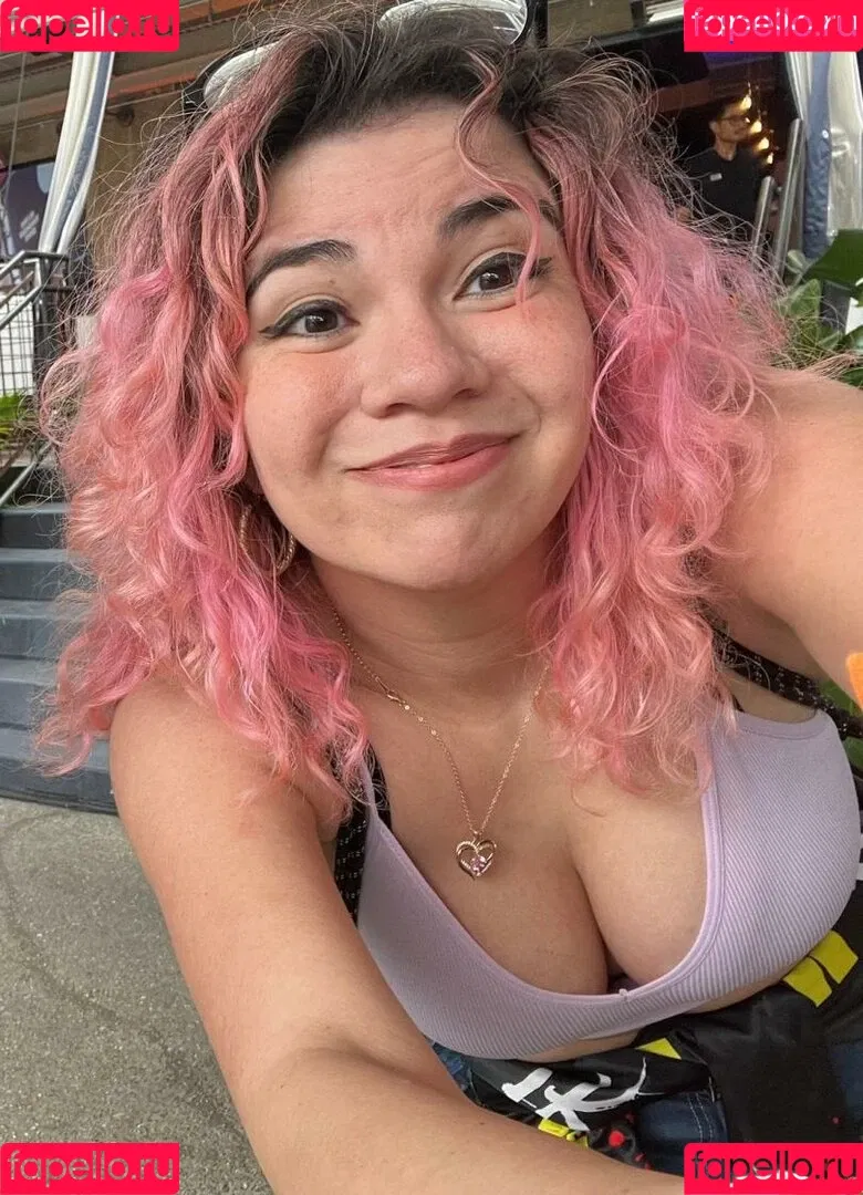Tiffany Lockheart Onlyfans Photo Gallery 