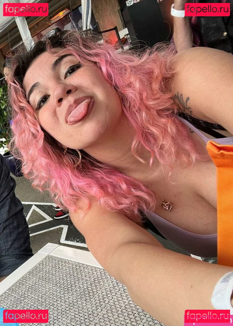 Tiffany Lockheart Onlyfans Photo Gallery 