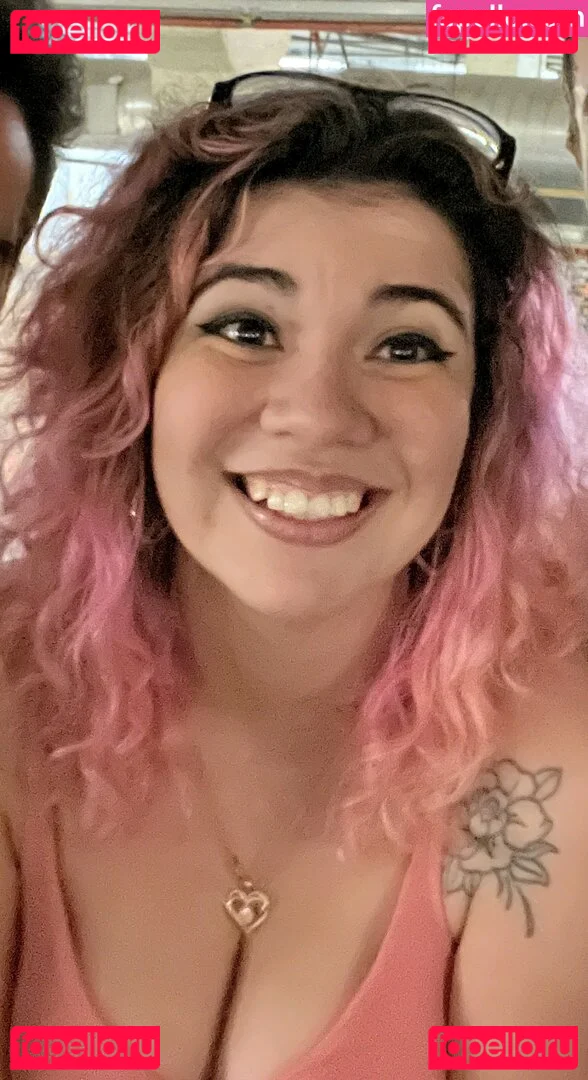 Tiffany Lockheart Onlyfans Photo Gallery 