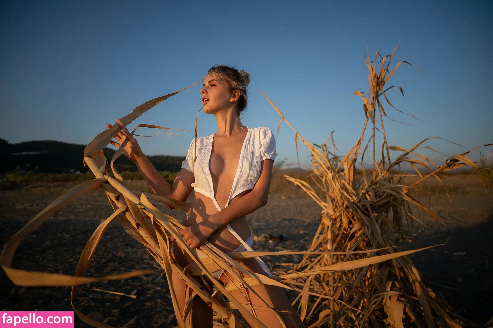 yesonee Onlyfans Photo Gallery 