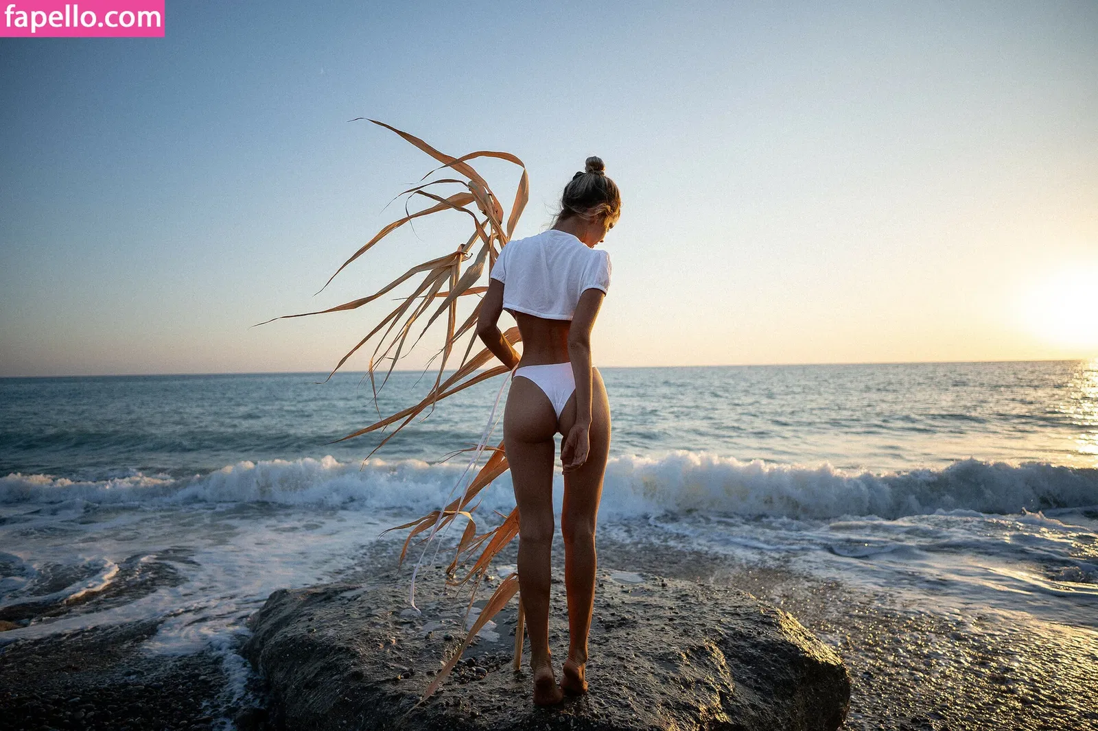 yesonee Onlyfans Photo Gallery 