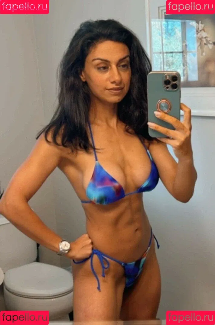 Skinnyroti Onlyfans Photo Gallery 