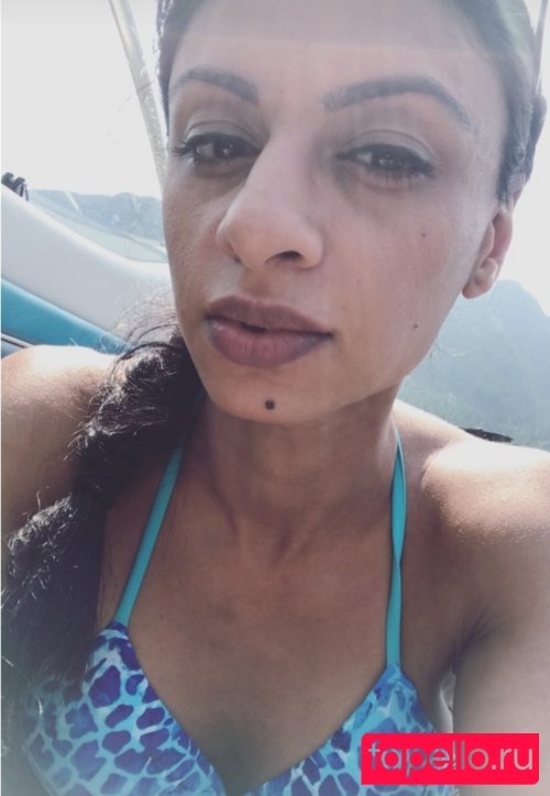 Skinnyroti Nude Onlyfans Photo 24