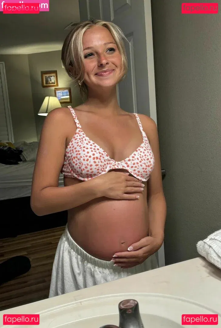 macimccarley Onlyfans Photo Gallery 