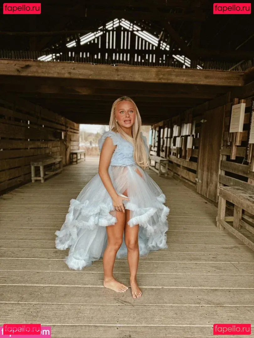 macimccarley Onlyfans Photo Gallery 