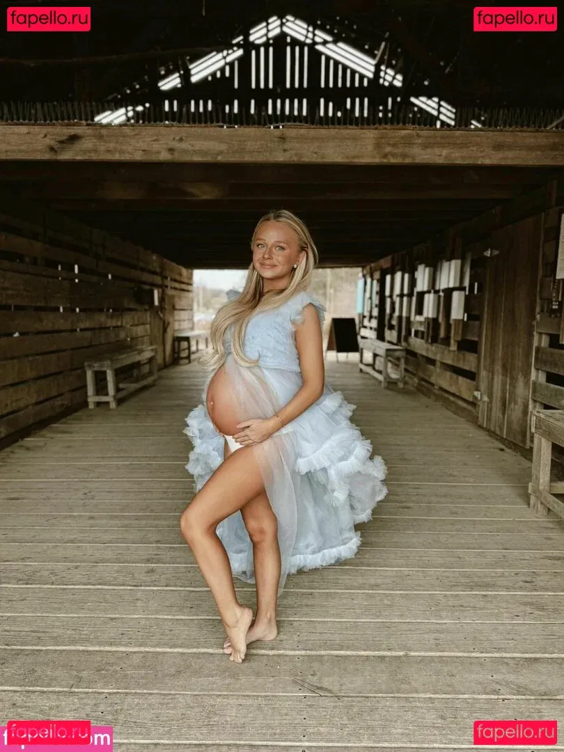 macimccarley Onlyfans Photo Gallery 