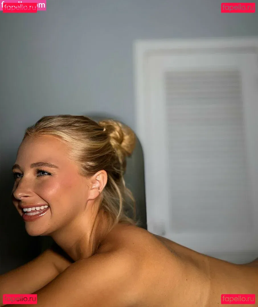 macimccarley Onlyfans Photo Gallery 