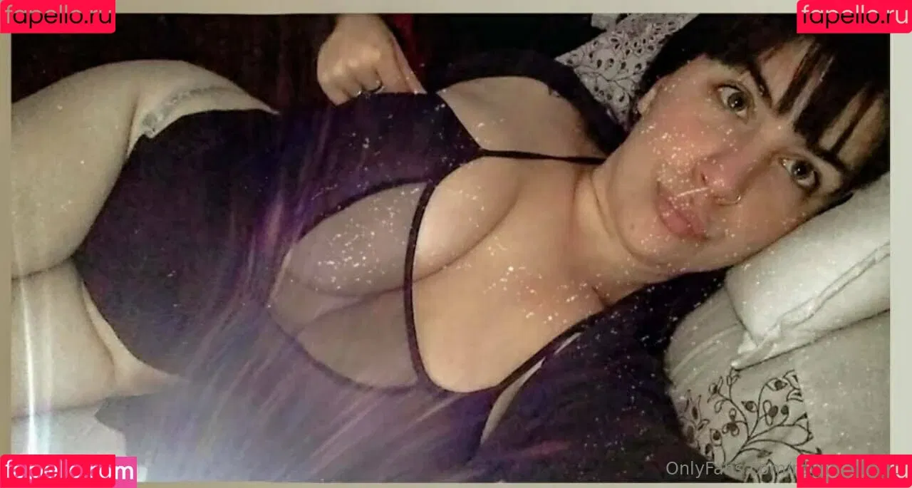 reyna_momo Onlyfans Photo Gallery 