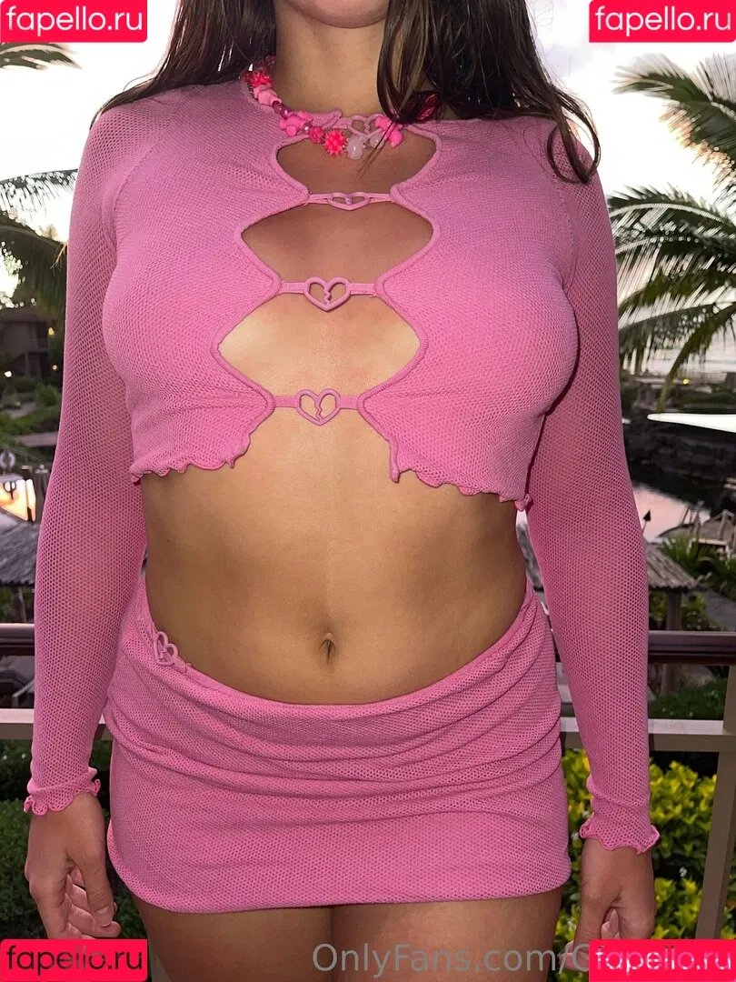 giaderza Onlyfans Photo Gallery 