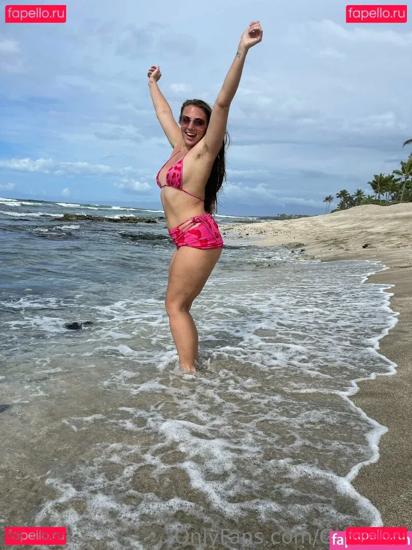 giaderza Onlyfans Photo Gallery 