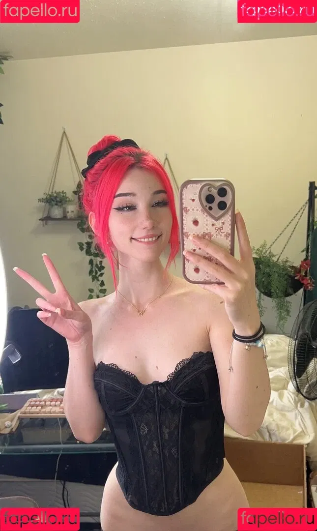 Danielle.mercedie Onlyfans Photo Gallery 