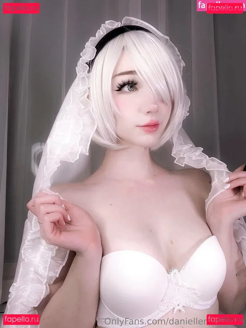Danielle.mercedie Onlyfans Photo Gallery 