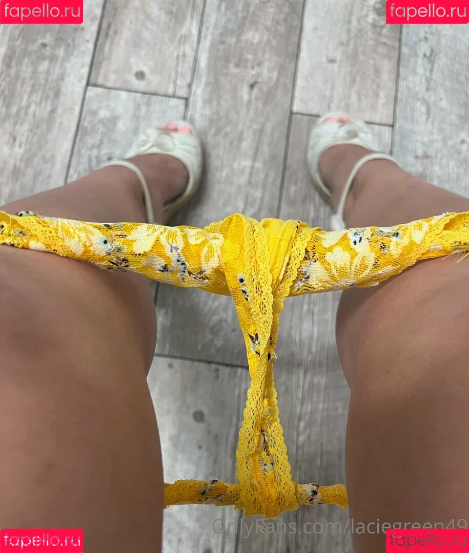 laciegreen49 Onlyfans Photo Gallery 