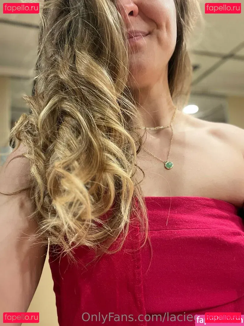 laciegreen49 Onlyfans Photo Gallery 