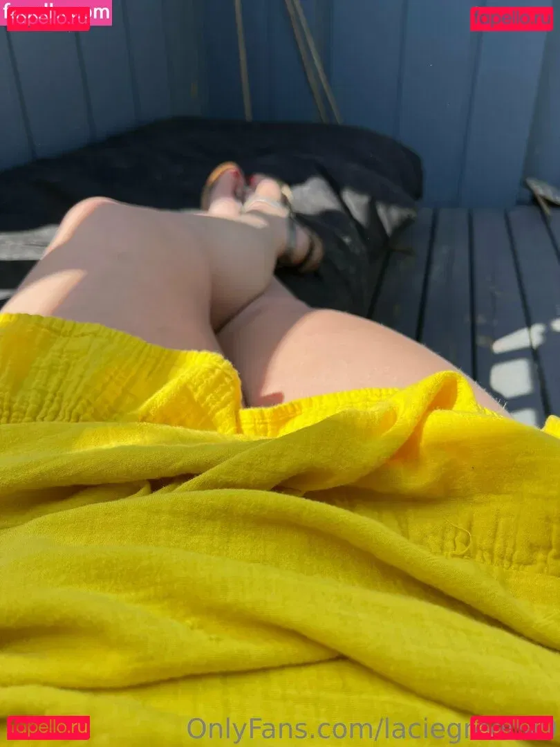 laciegreen49 Onlyfans Photo Gallery 