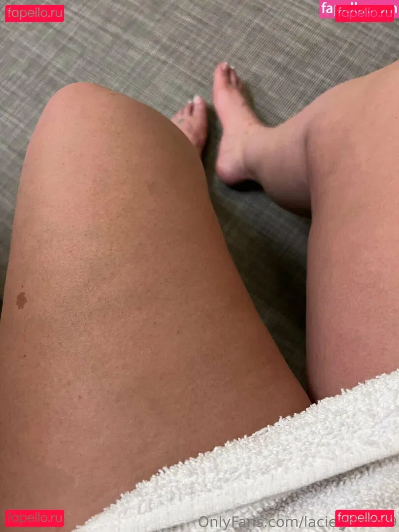 laciegreen49 Onlyfans Photo Gallery 