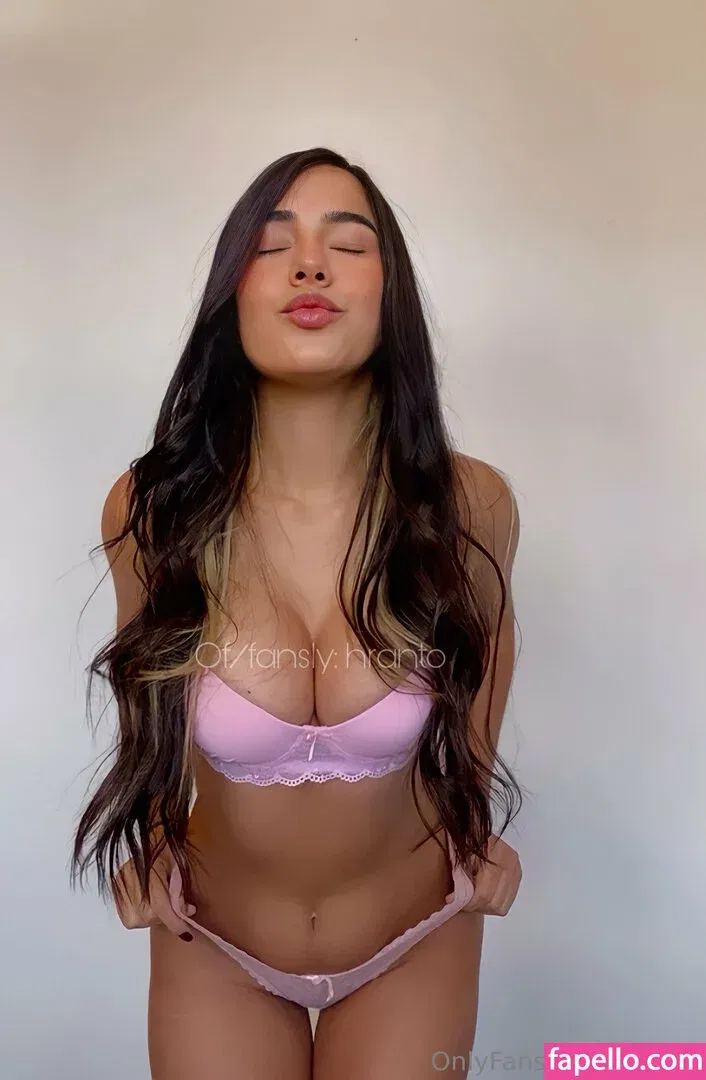 hranto Onlyfans Photo Gallery 