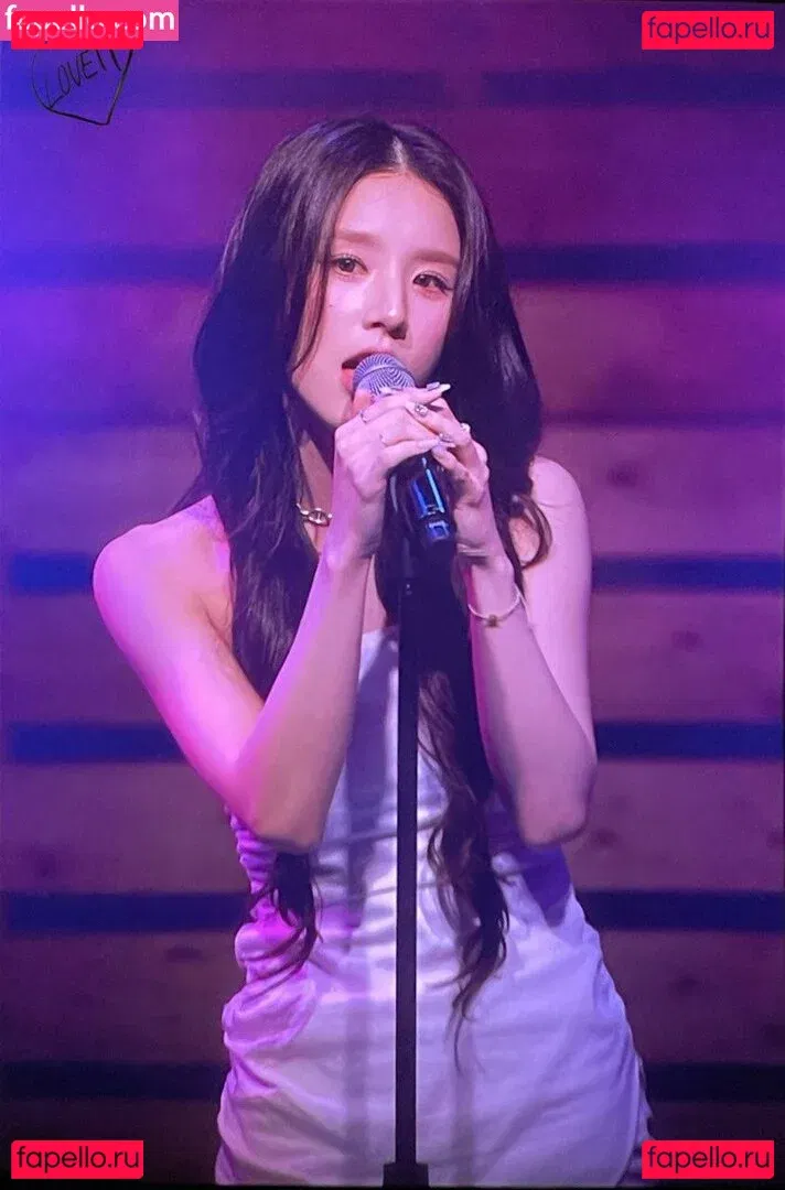 HeeJin Onlyfans Photo Gallery 