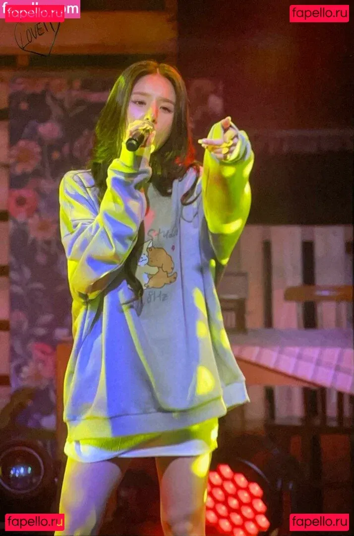 HeeJin Onlyfans Photo Gallery 