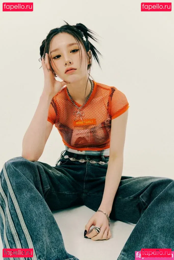 HeeJin Onlyfans Photo Gallery 