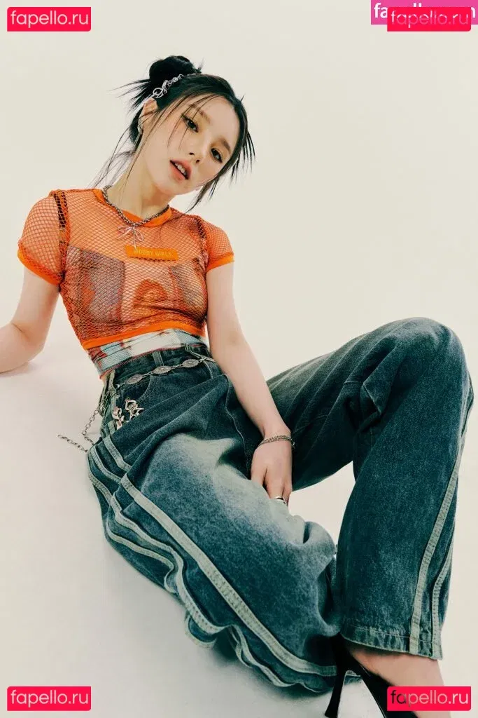 HeeJin Onlyfans Photo Gallery 