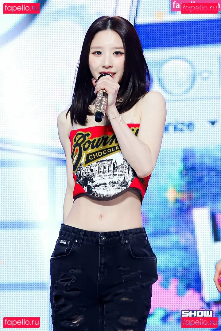 HeeJin Onlyfans Photo Gallery 