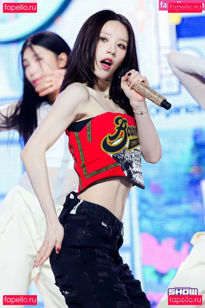 HeeJin Onlyfans Photo Gallery 