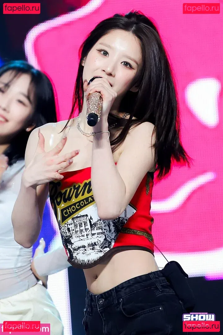 HeeJin Onlyfans Photo Gallery 