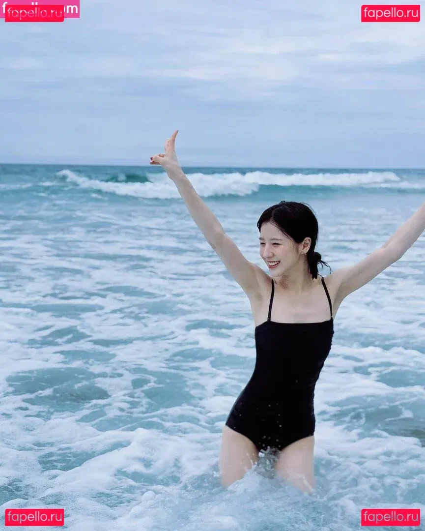 HeeJin Onlyfans Photo Gallery 