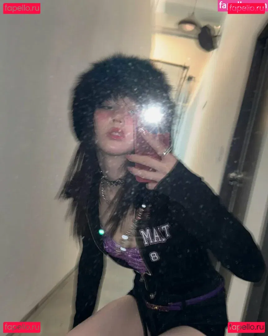 HeeJin Onlyfans Photo Gallery 