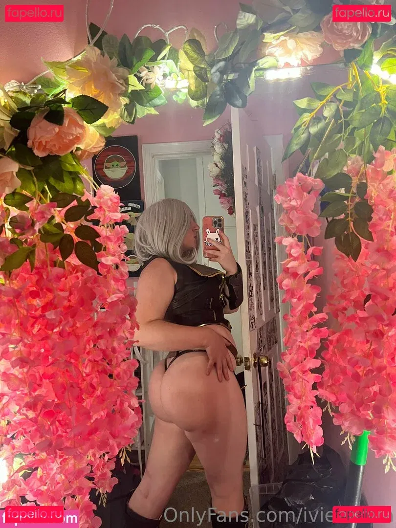 Ivieenova Onlyfans Photo Gallery 