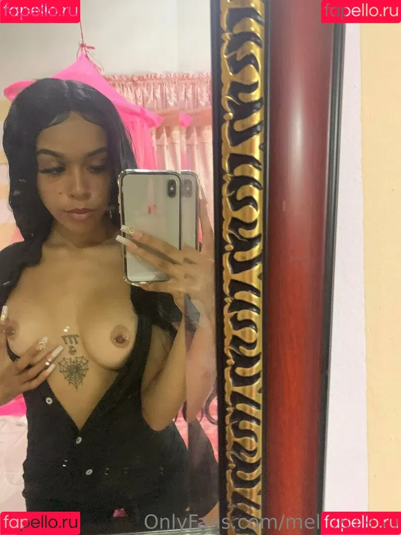 Meli_1019 Onlyfans Photo Gallery 