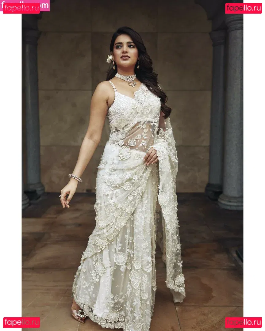 Nidhhi Agerwal Onlyfans Photo Gallery 