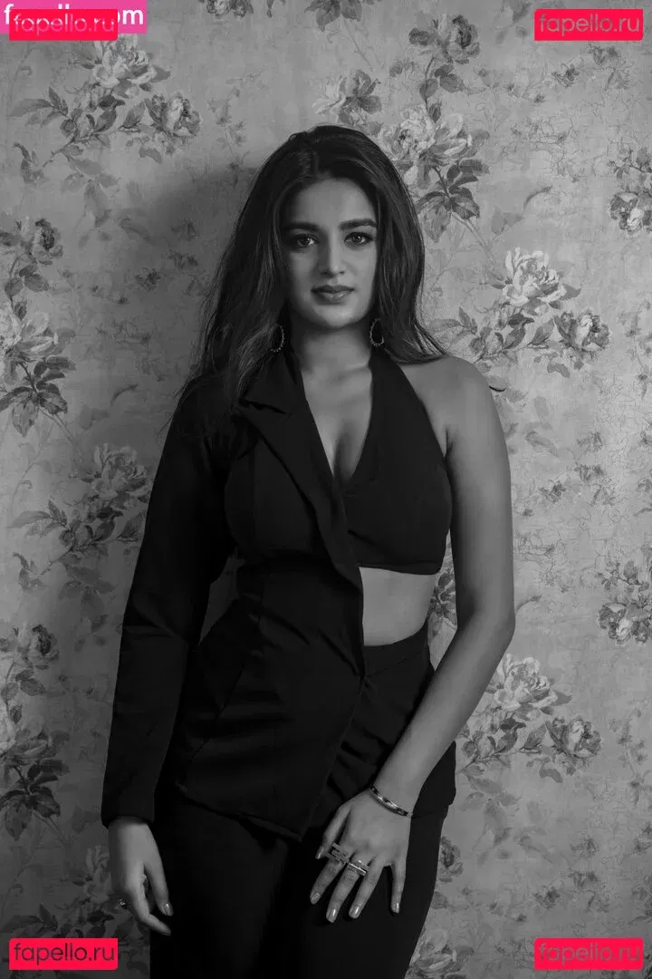 Nidhhi Agerwal Onlyfans Photo Gallery 