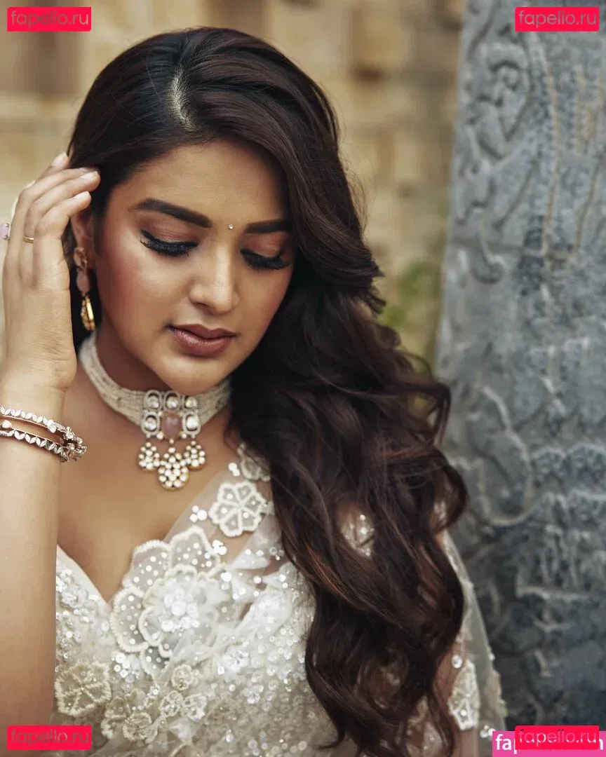 Nidhhi Agerwal Onlyfans Photo Gallery 