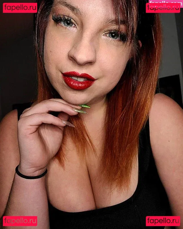 be4utiful.dis4ster Onlyfans Photo Gallery 