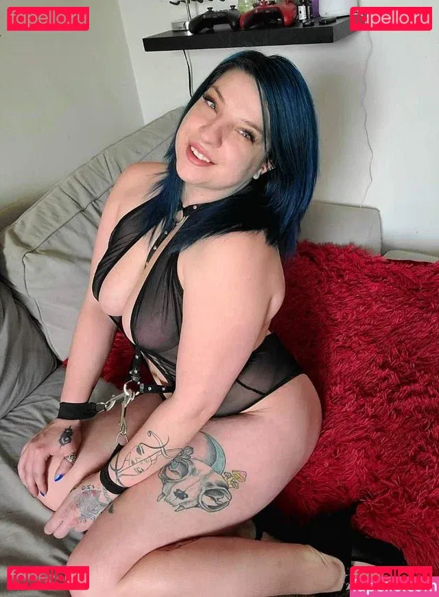 be4utiful.dis4ster Onlyfans Photo Gallery 