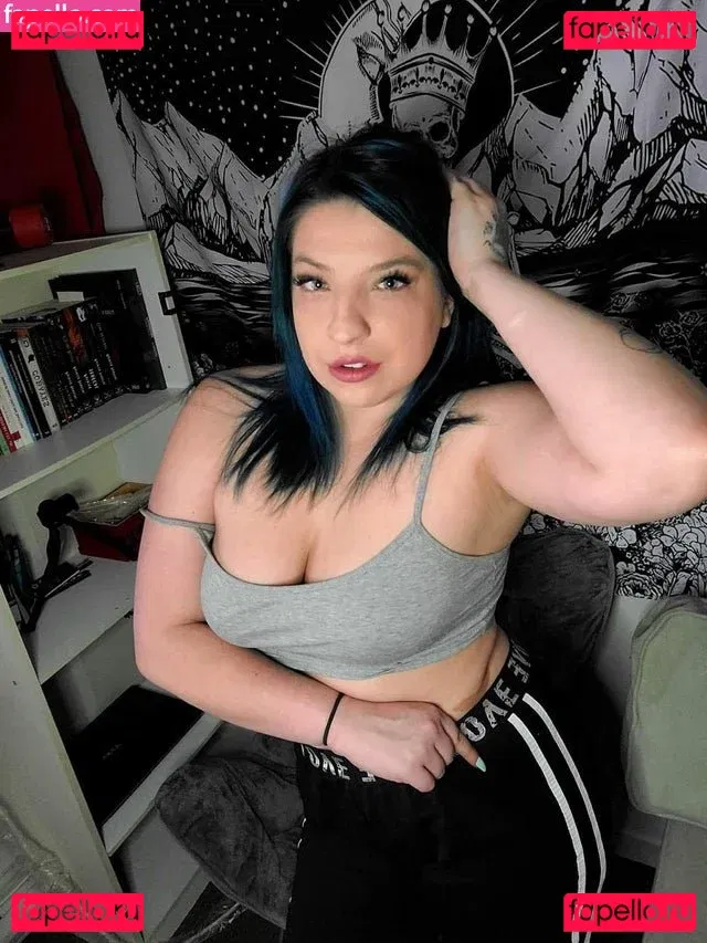 be4utiful.dis4ster Onlyfans Photo Gallery 