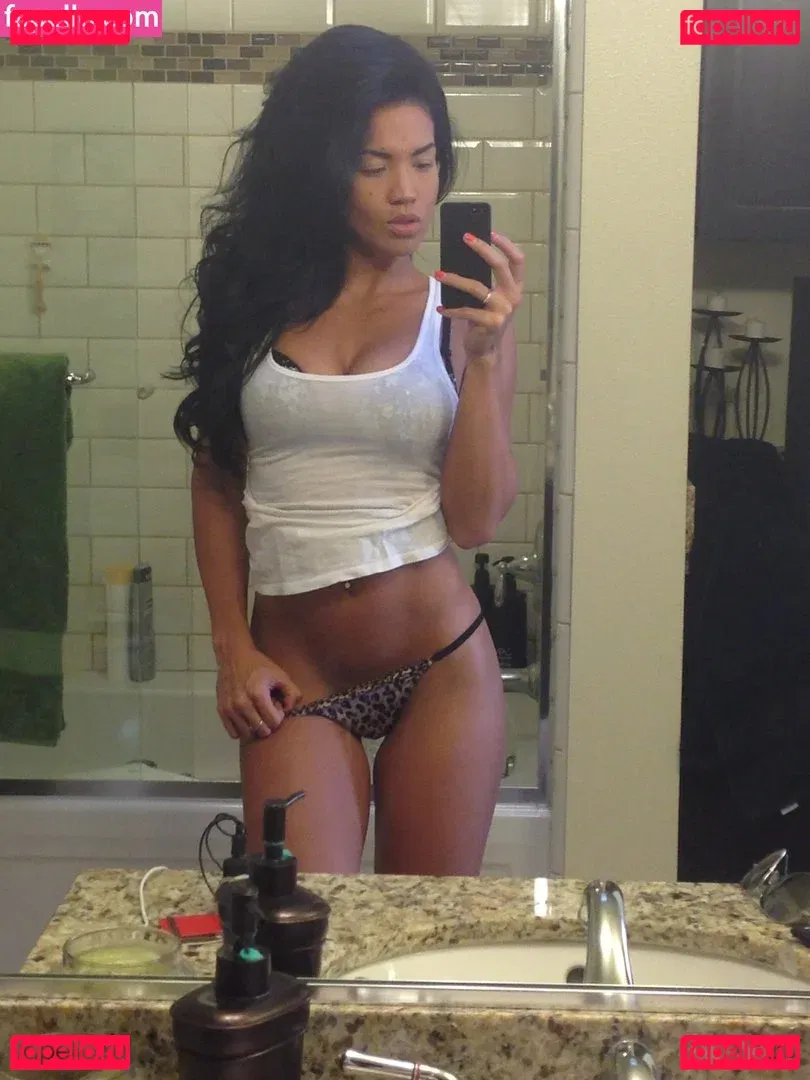 Wailana Geisen Onlyfans Photo Gallery 