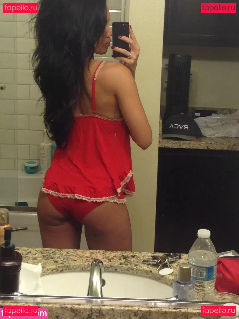 Wailana Geisen Onlyfans Photo Gallery 