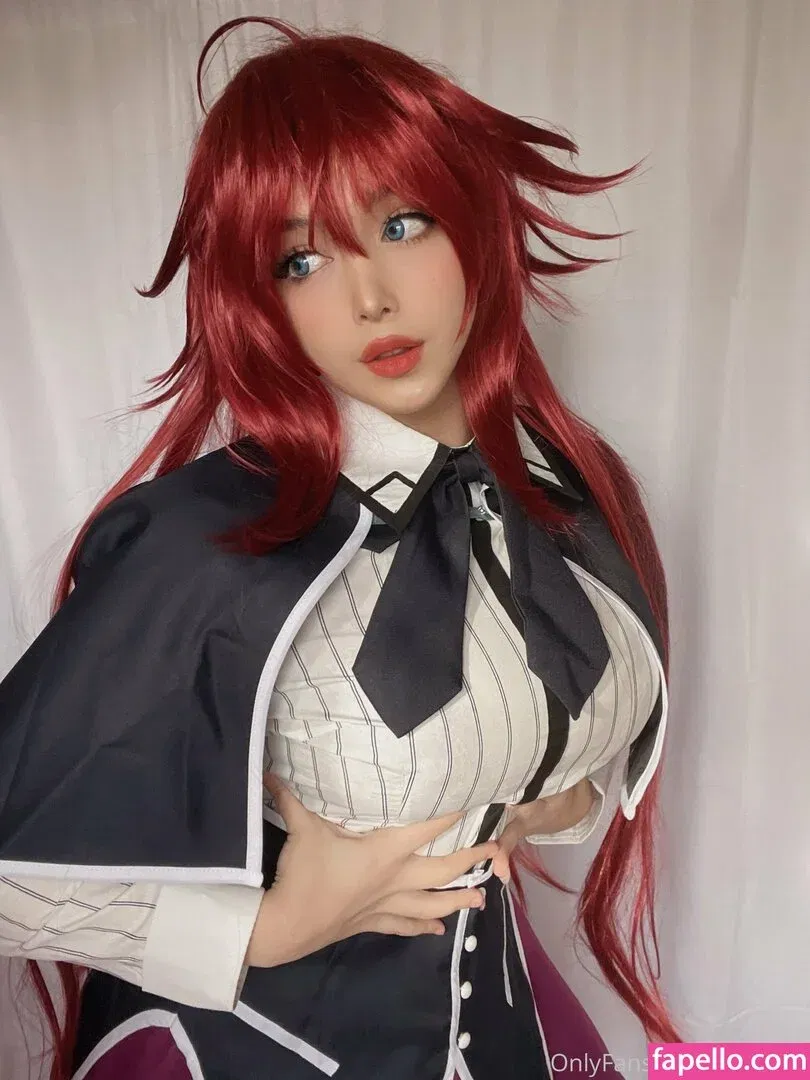 surinrini Onlyfans Photo Gallery 