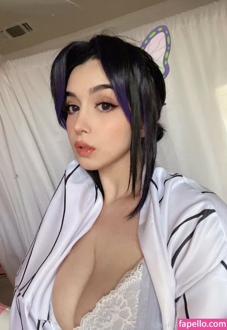 surinrini Onlyfans Photo Gallery 